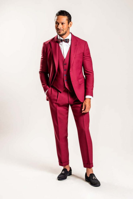 Men suit with vest in red bordeaux wool