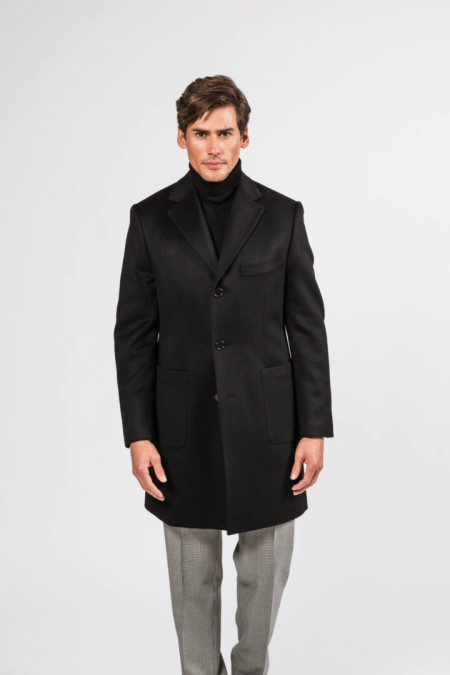 Men coat in black wool